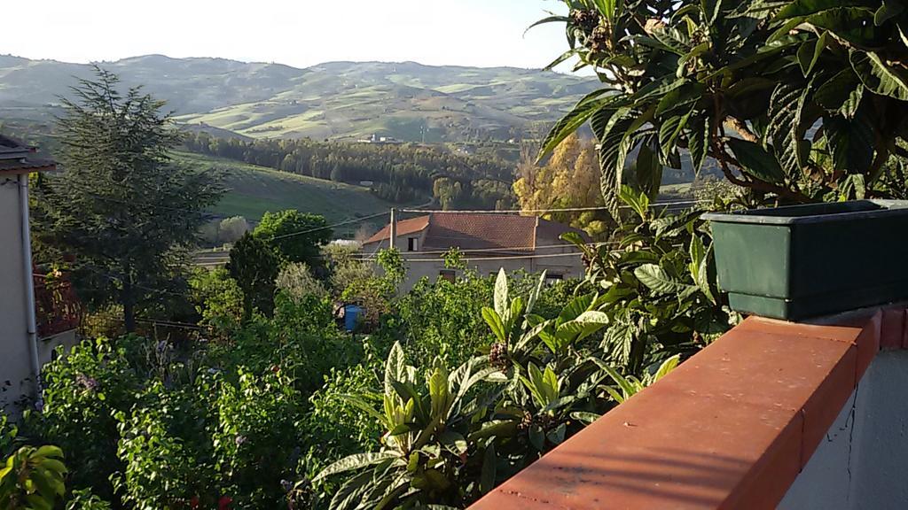 B&B Troisi Racalmuto Exterior photo